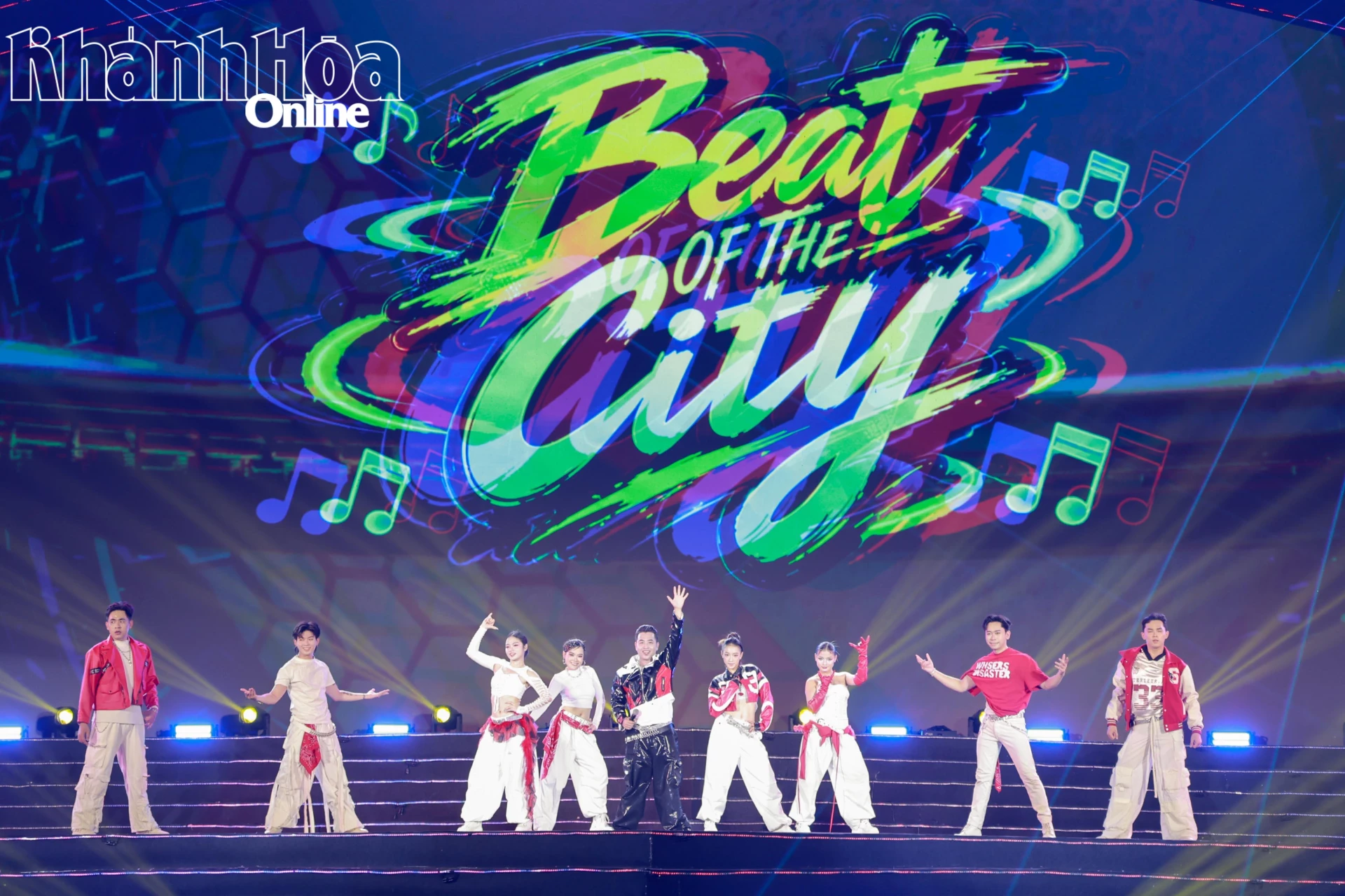 Ca sĩ Huy Vịnh trong chương trình Beat Of The City.