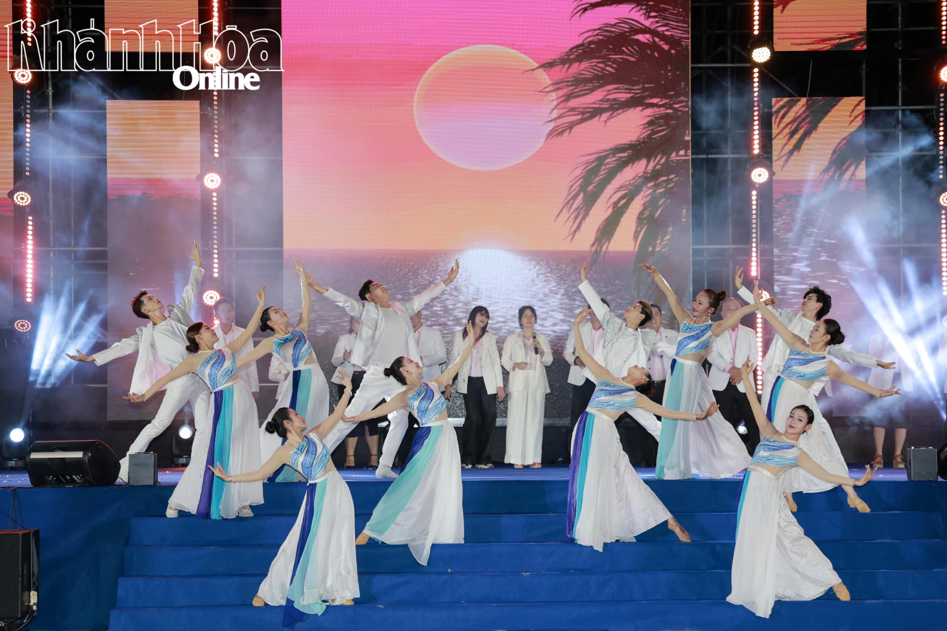 Một tiết mục văn nghệ trong chương trình gala Caravan “Trở về tuổi thơ tôi – lần thứ 10” với chủ đề “Nối tiếp hành trình nhân ái”.