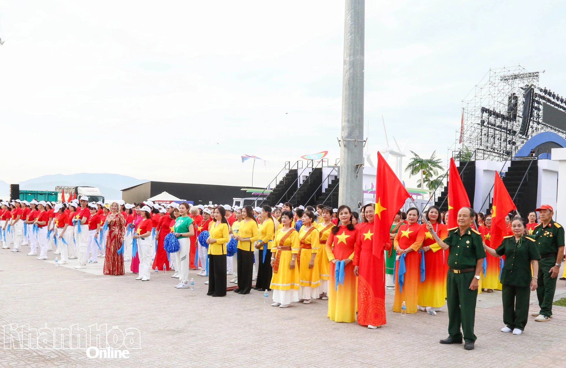 Các Hội viên Hội UNESCO tỉnh tham dự chương trình