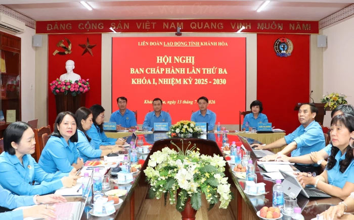 Hội nghị Ban Chấp hành Liên đoàn Lao động tỉnh Khánh Hòa lần thứ III