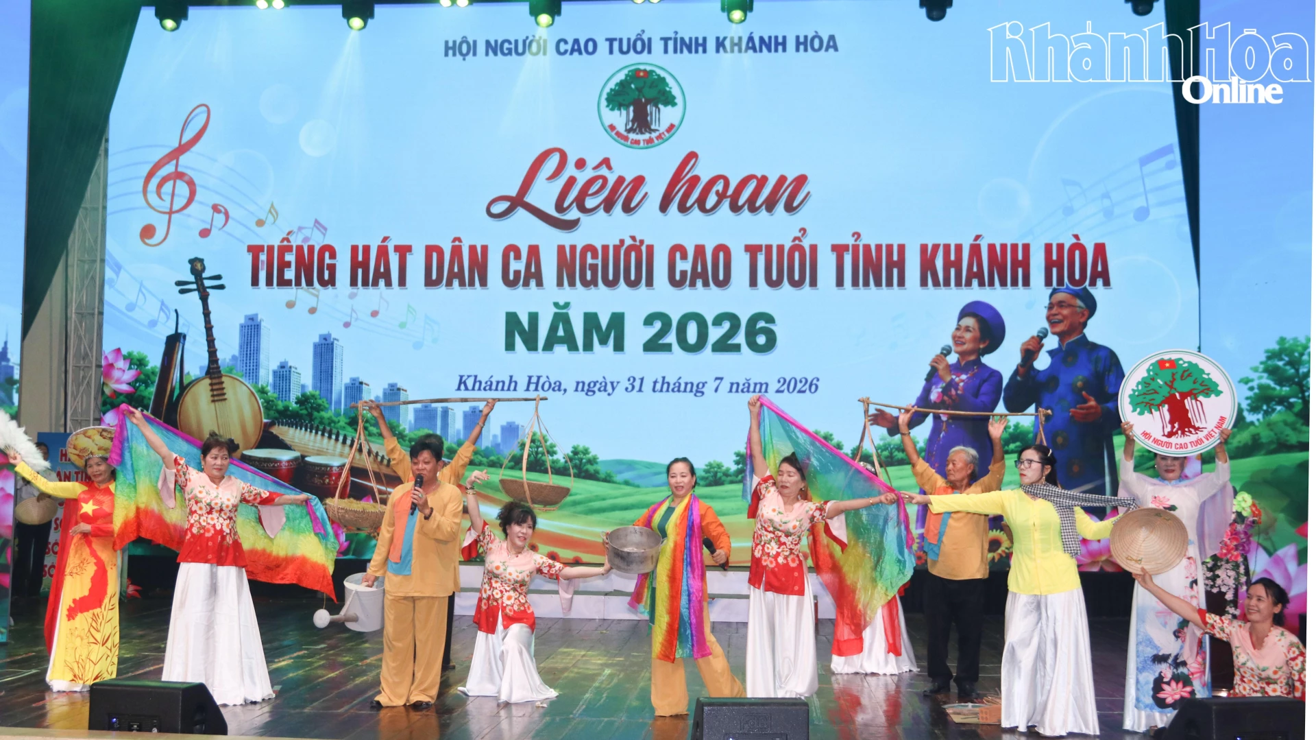 Liên hoan nhằm tạo sân chơi lành mạnh, giao lưu, học hỏi giữa người cao tuổi các địa phương.