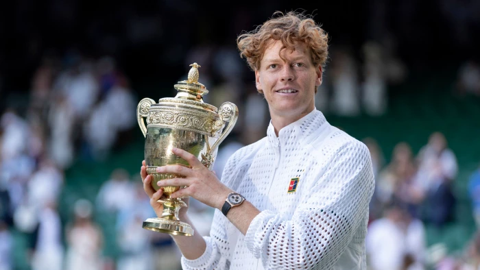 Wimbledon: Tay vợt số một thế giới Sinner bảo vệ thành công ngôi vương 