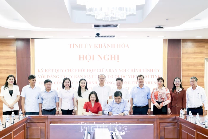 Ban Nội chính Tỉnh ủy và Đảng ủy Ủy ban MTTQ Việt Nam tỉnh ký kết Quy chế phối hợp 