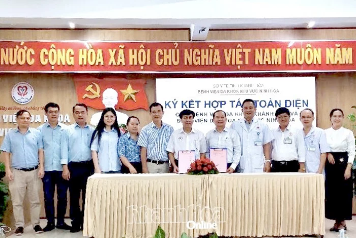 Bệnh viện Đa khoa Khánh Hòa và Bệnh viện Đa khoa khu vực Ninh Hòa ký kết hợp tác toàn diện