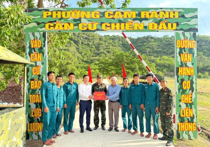 Kiểm tra công tác chuẩn bị diễn tập tác chiến trong khu vực phòng thủ phường Cam Ranh