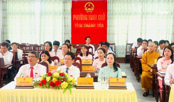 Kỳ họp thứ 2, HĐND phường Ninh Chử khóa II