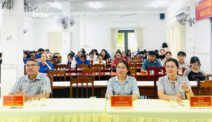 Phường Ninh Chử khai giảng lớp bồi dưỡng nhận thức về Đảng đợt 4 năm 2026