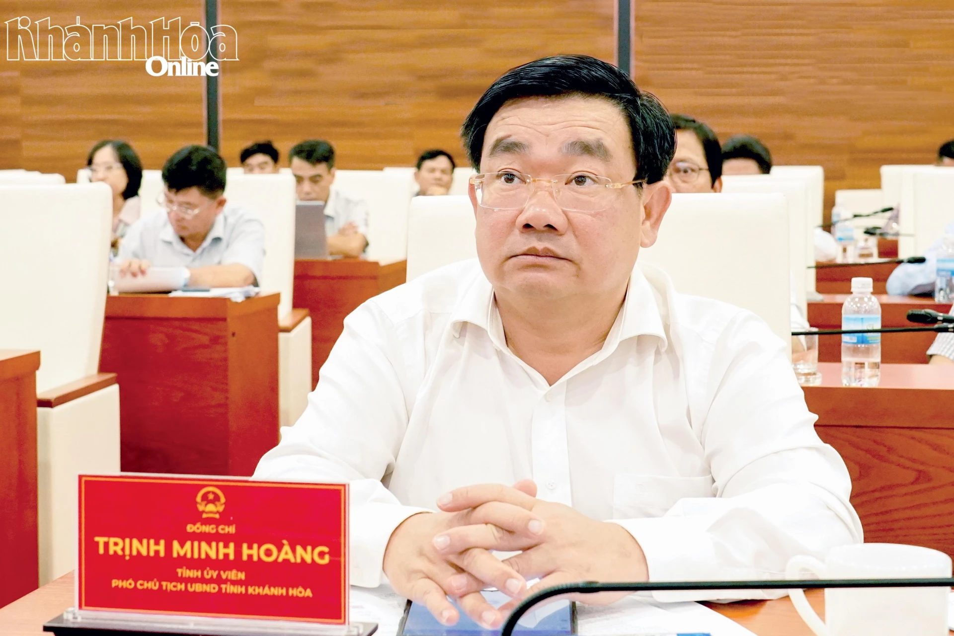 Đồng chí Trịnh Minh Hoàng dự hội nghị tại điểm cầu Khánh Hòa.