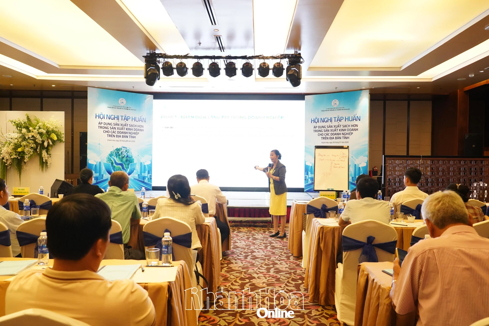 Quang cảnh hội nghị tập huấn.