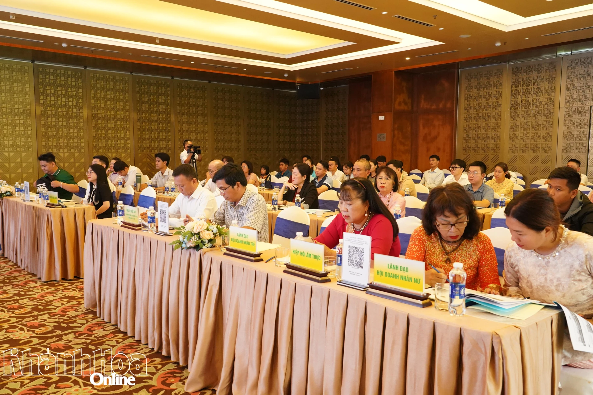 Các đại biểu tham dự hội nghị tập huấn.