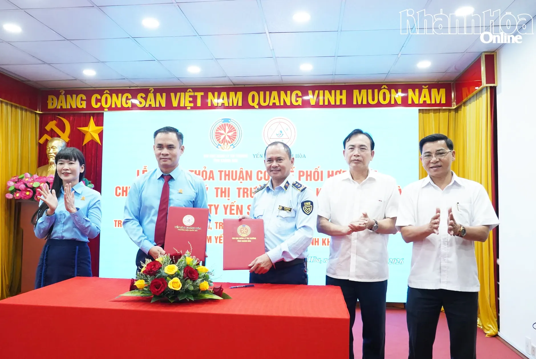 Chi cục Quản lý thị trường và Công ty Yến sào Khánh Hòa ký kết thỏa thuận phối hợp bảo vệ thương hiệu, chống hàng giả