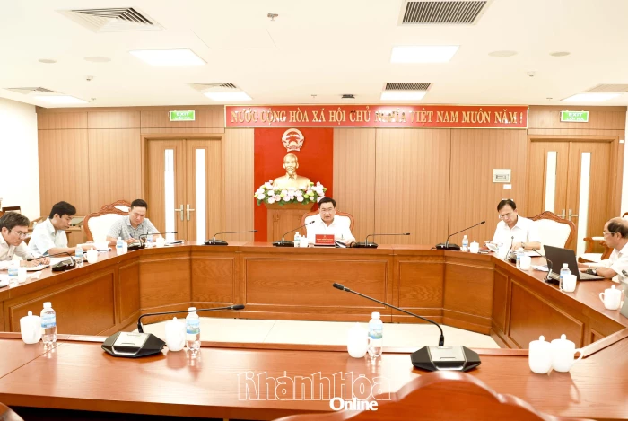 Xây dựng Đề án Trung tâm Công nghiệp, dịch vụ năng lượng tái tạo Khánh Hòa