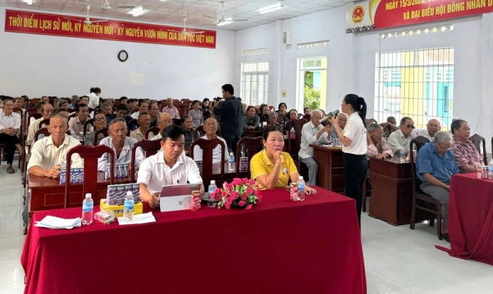 Truyền thông về trợ giúp pháp lý cho người cao tuổi tại xã Đại Lãnh