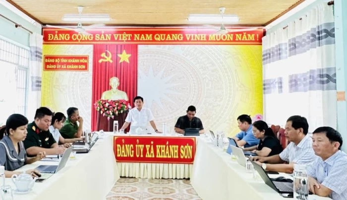 Xã Khánh Sơn triển khai nhiệm vụ "Chiến dịch 500 ngày đêm đẩy mạnh thực hiện tìm kiếm, quy tập và xác định danh tính hài cốt liệt sĩ”