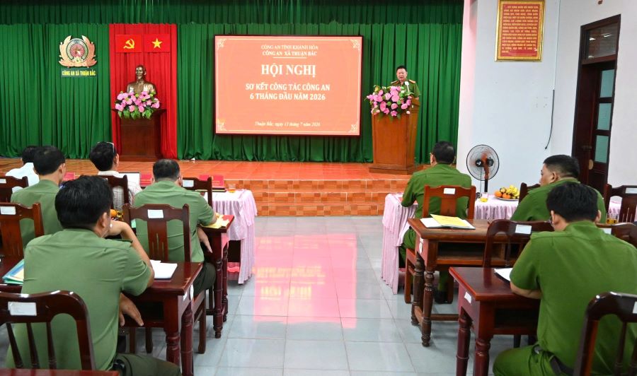 Quang cảnh hội nghị.