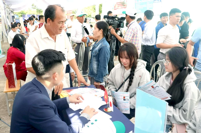 Đồng bộ giải pháp kết nối việc làm 