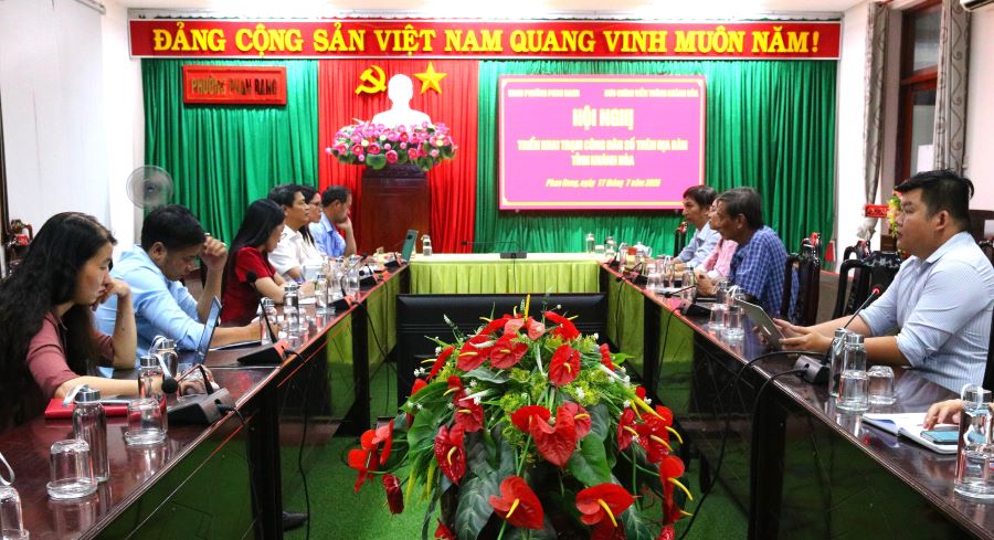 Quang cảnh hội nghị.