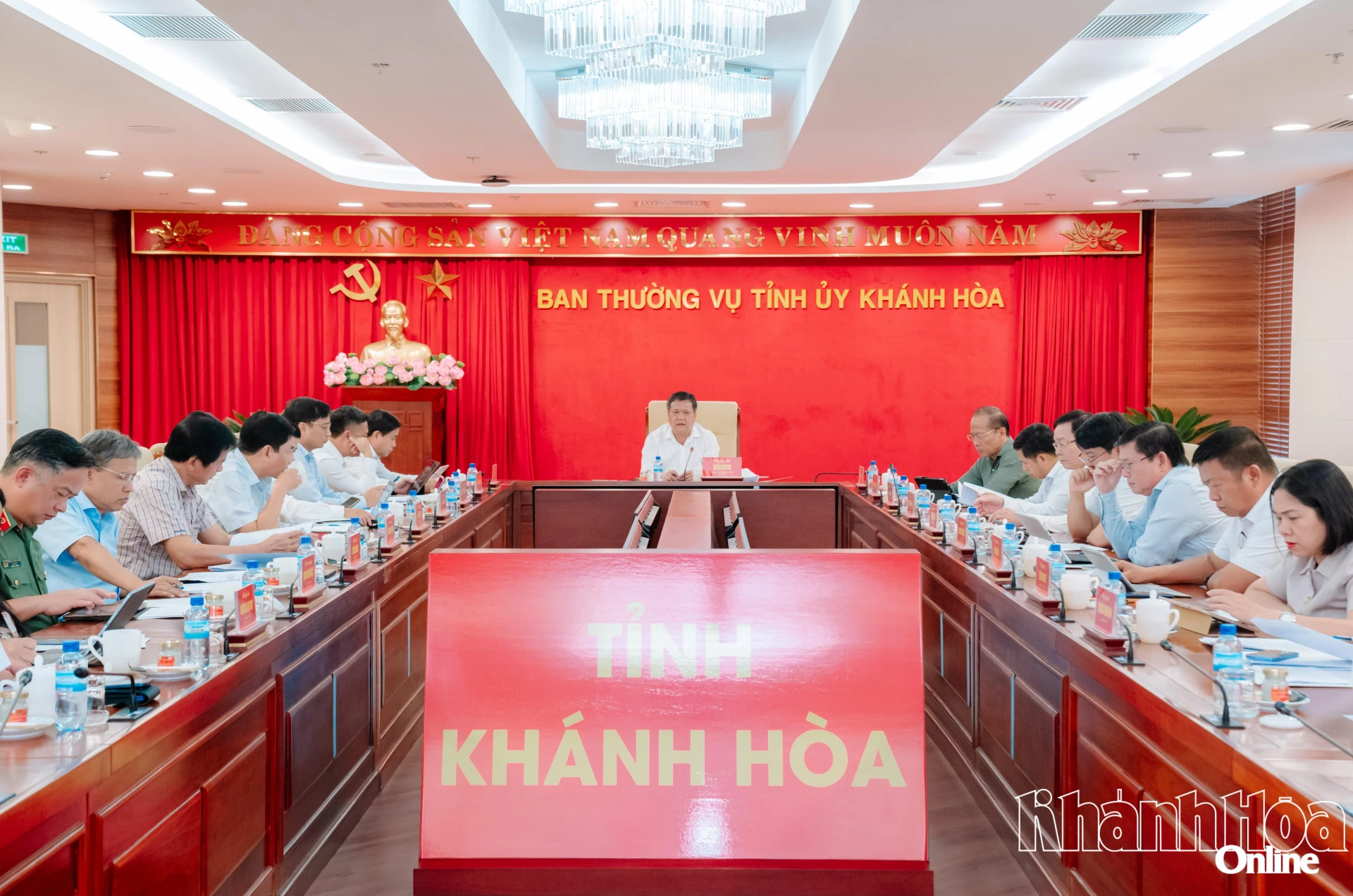 Quang cảnh hội nghị.