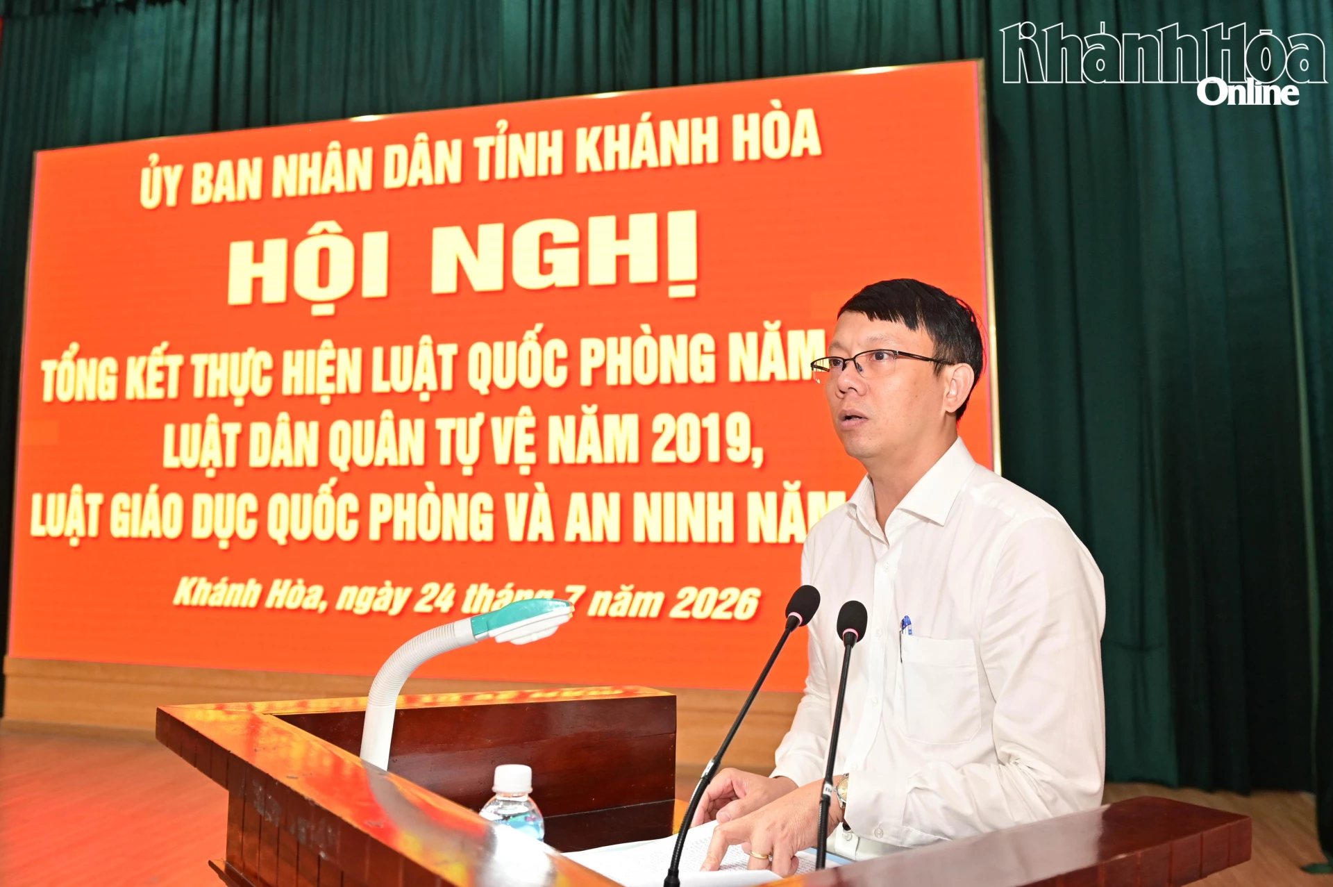 Đồng chí Nguyễn Thanh Hà phát biểu tại hội nghị.