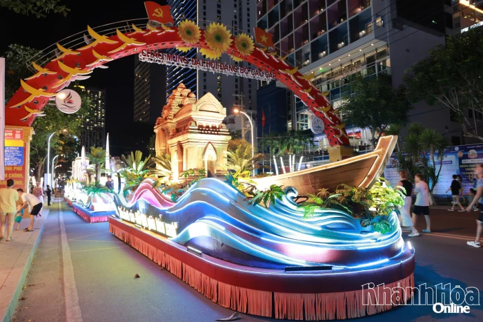 Lễ hội Carnival - Diễu hành xe hoa: Điểm nhấn nghệ thuật của Festival Biển