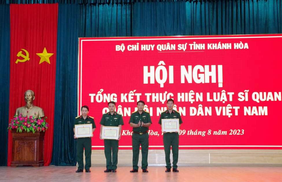Bộ Chỉ huy Quân sự tỉnh Khánh Hòa:: Tổng kết thực hiện Luật Sĩ quan Quân đội nhân dân Việt Nam