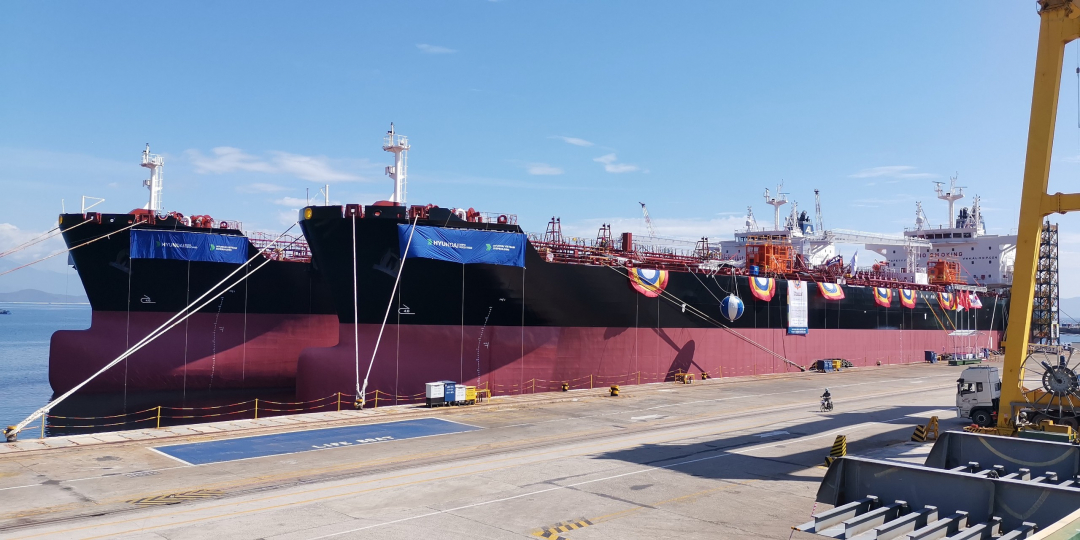 Two new oil tankers built by HVS

