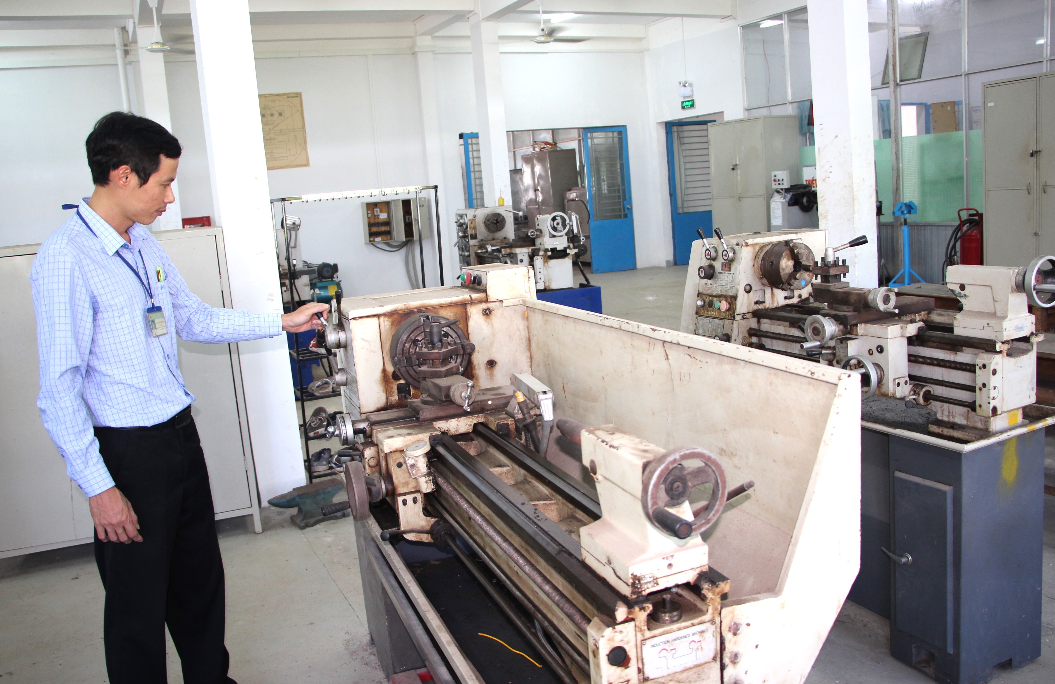 Giáo dục nghề nghiệp: Những bước chuyển từ "chất": Kỳ 2: Còn vướng nhiều rào cản