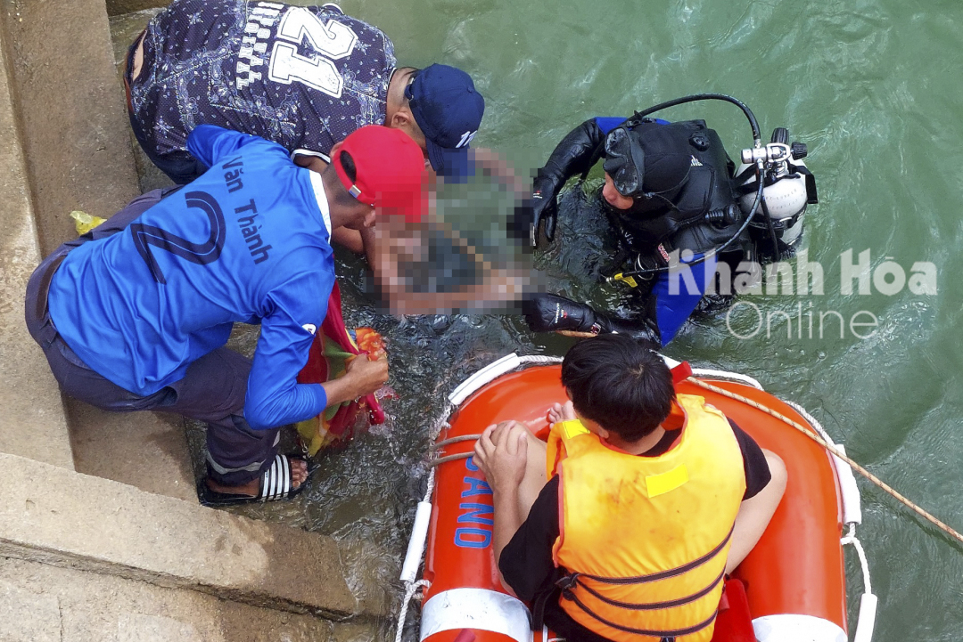 Đã tìm thấy thi thể nam thiếu niên mất tích trên hồ Suối Dầu