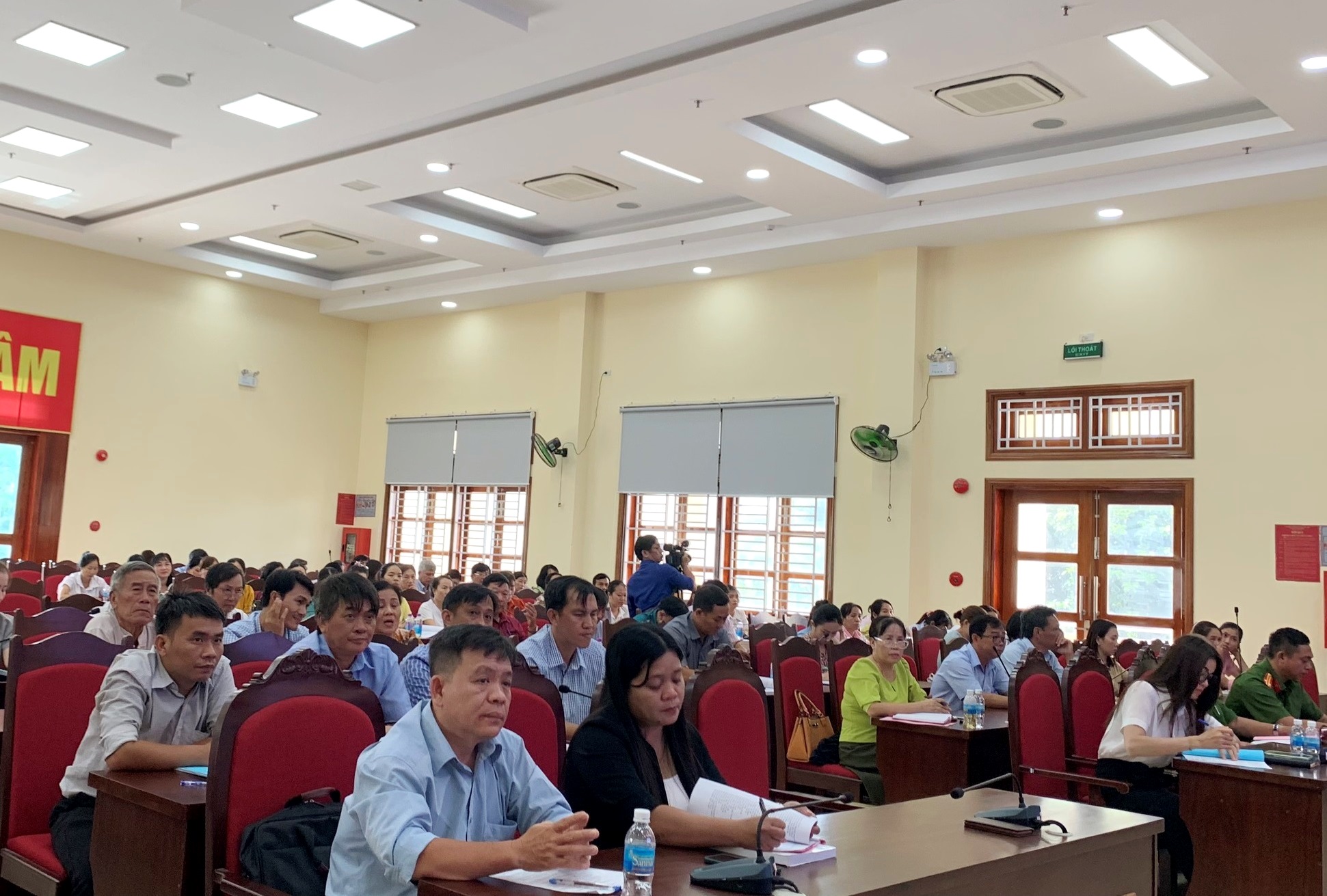 Bồi dưỡng tiếng Raglai cho 150 người