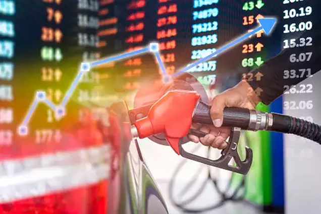Giá xăng dầu hôm nay (18-8): Hạ nhiệt sau cú leo dốc bất ngờ