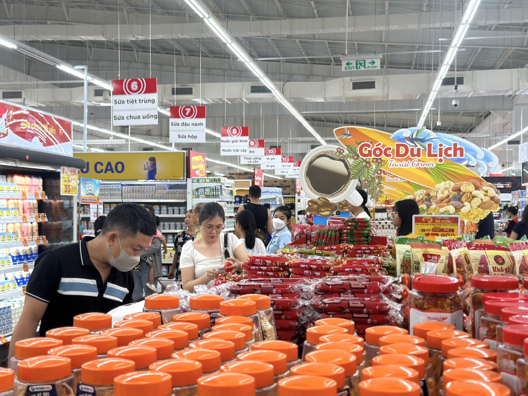 Thị trường dịp lễ 2-9 tại Nha Trang: Nhiều chương trình giảm giá hấp dẫn