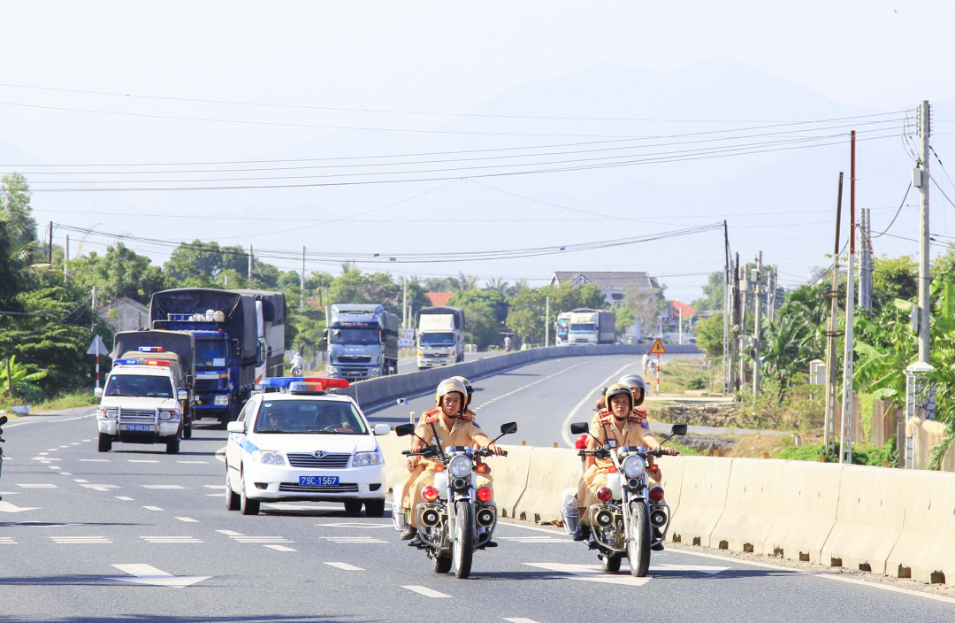Bảo đảm an toàn giao thông dịp lễ Quốc khánh 2-9