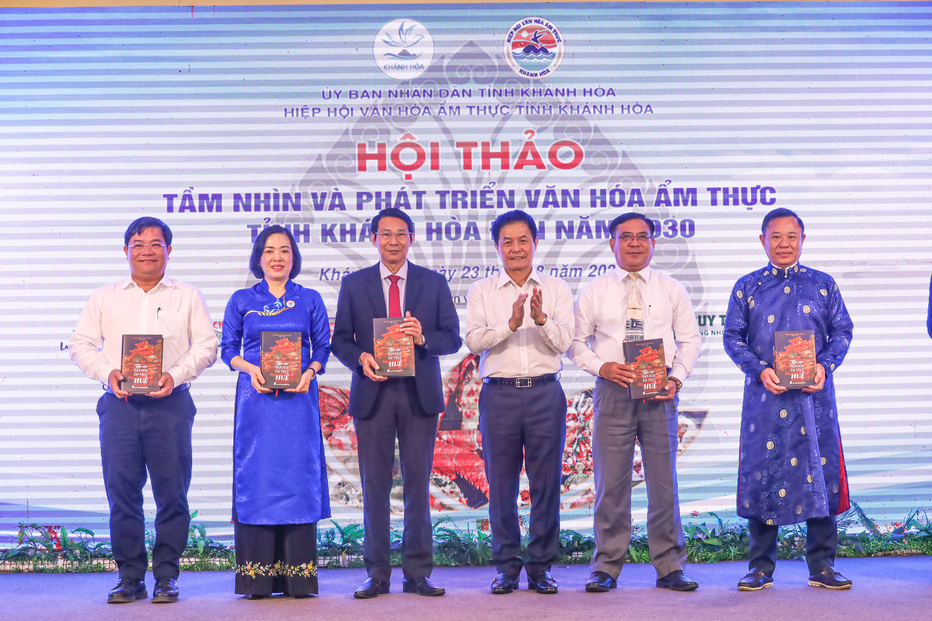 Hội thảo phát triển văn hóa ẩm thực Khánh Hòa