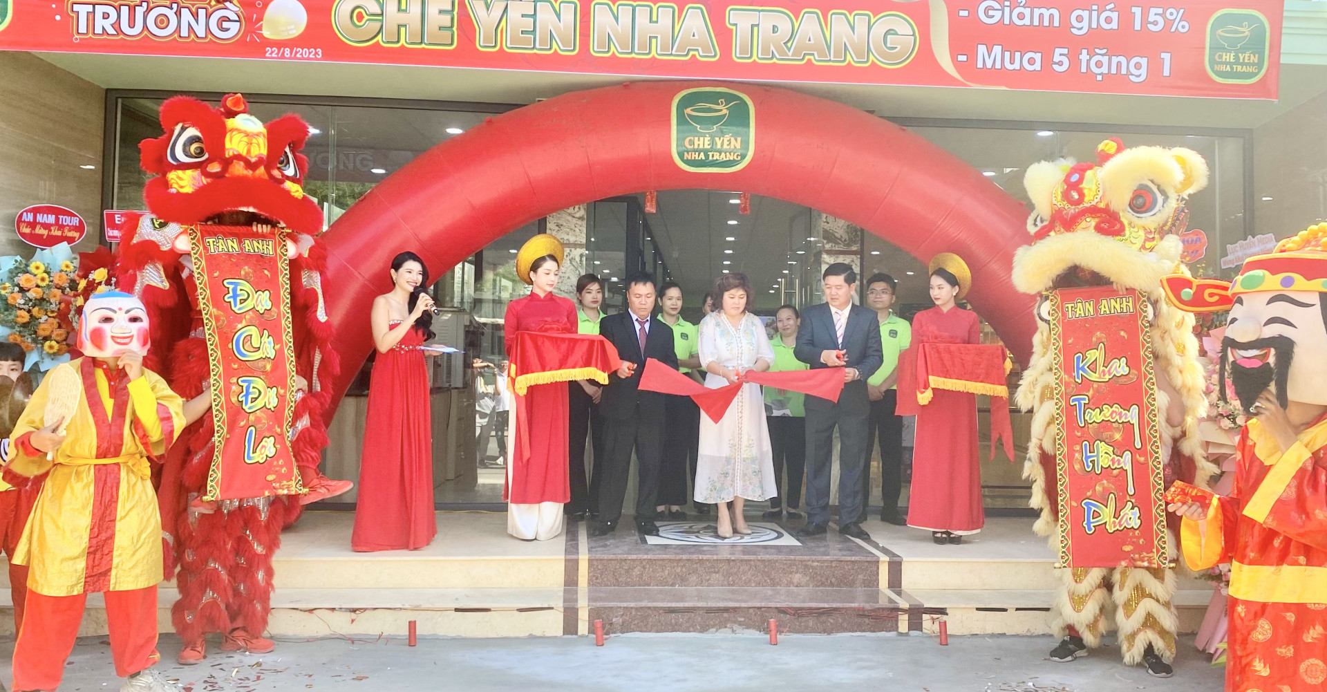 , Công ty Cổ phần Chè Yến Nha Trang chính thức khai trương tại địa chỉ 119 B đường Lý Nam Đế, phường Phước Long, Tp.Nha Trang.