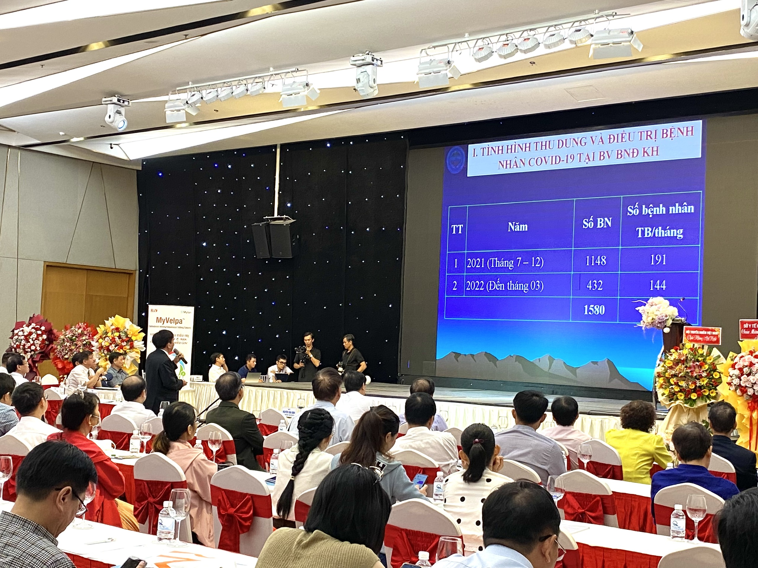 Hội thảo khoa học bệnh truyền nhiễm và bệnh nhiệt đới 