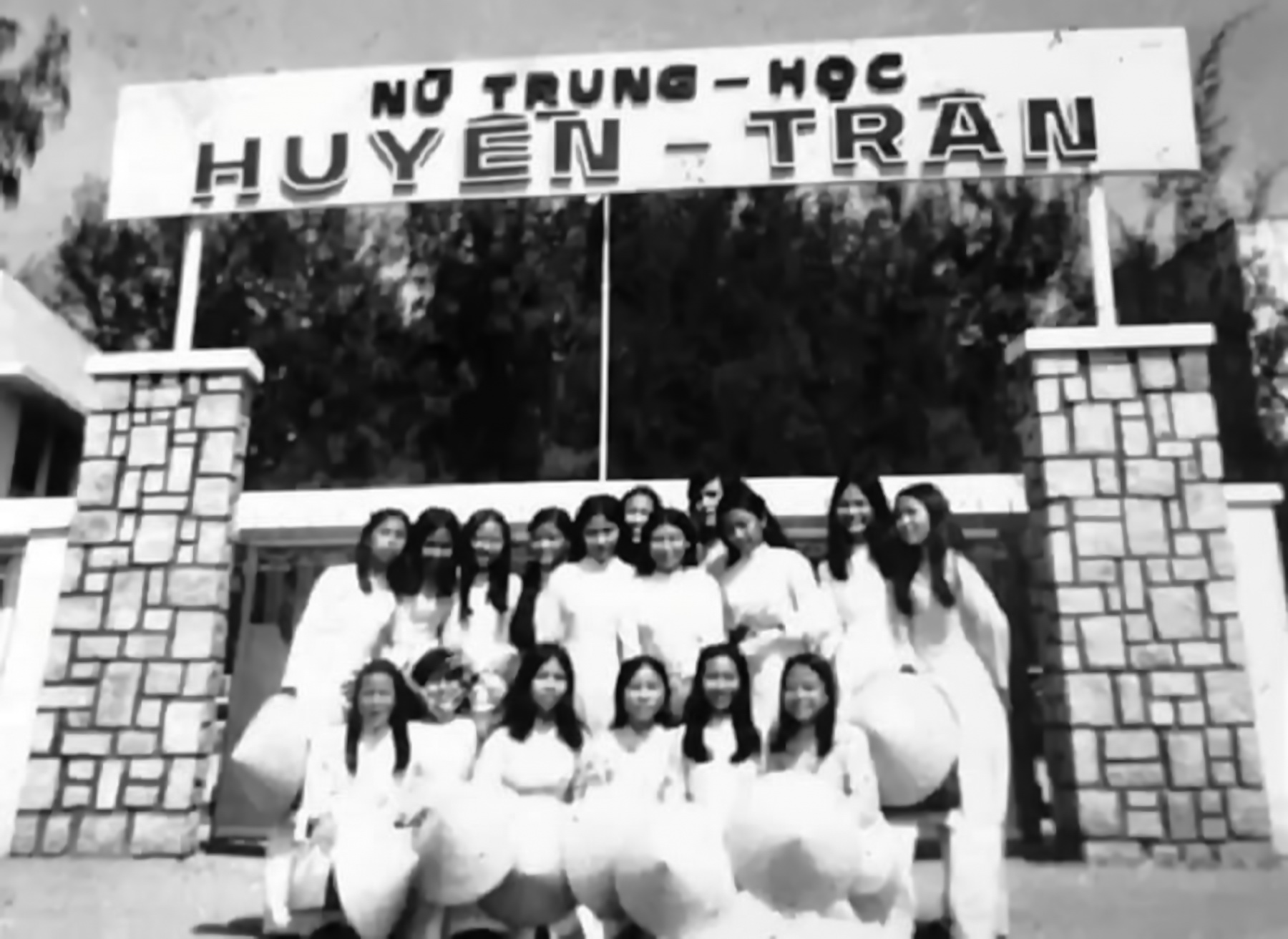 Ngôi trường trong ký ức