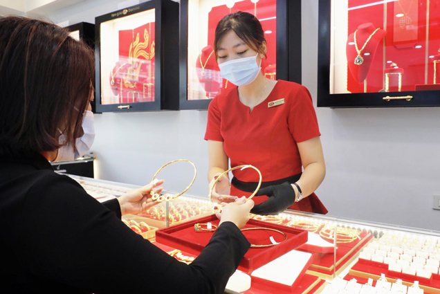 Giá vàng trong nước sáng 11/8 ổn định