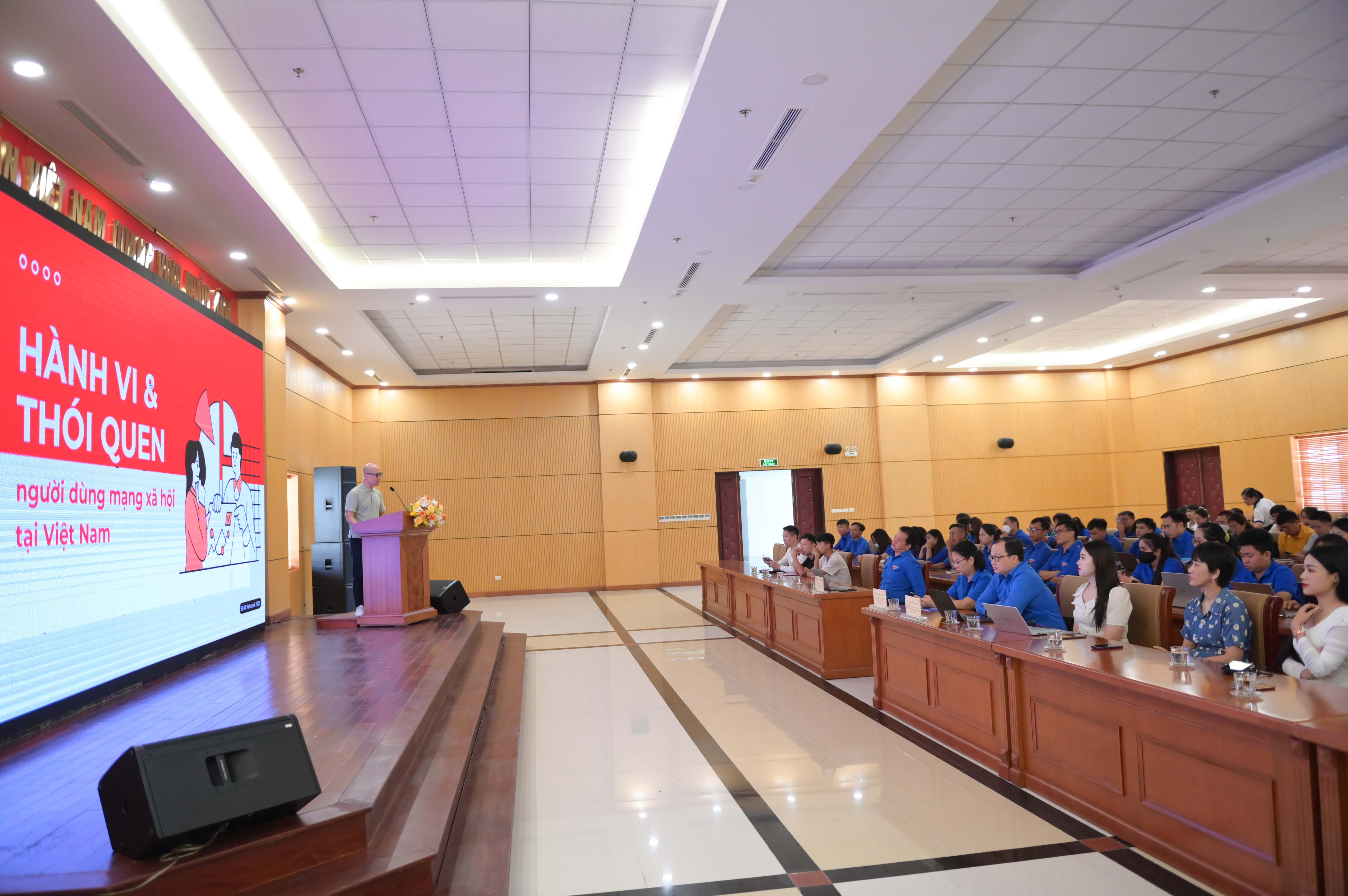 Hội nghị tập huấn bồi dưỡng kiến thức về khởi nghiệp, chuyển đổi số cho thanh niên