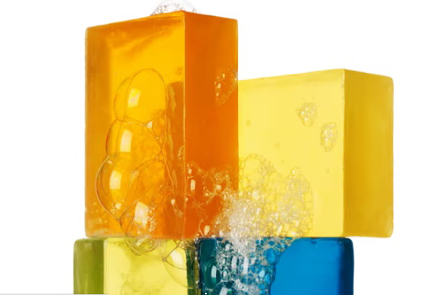 Các nhà khoa học Mỹ biến nhựa đã qua sử dụng thành xà phòng