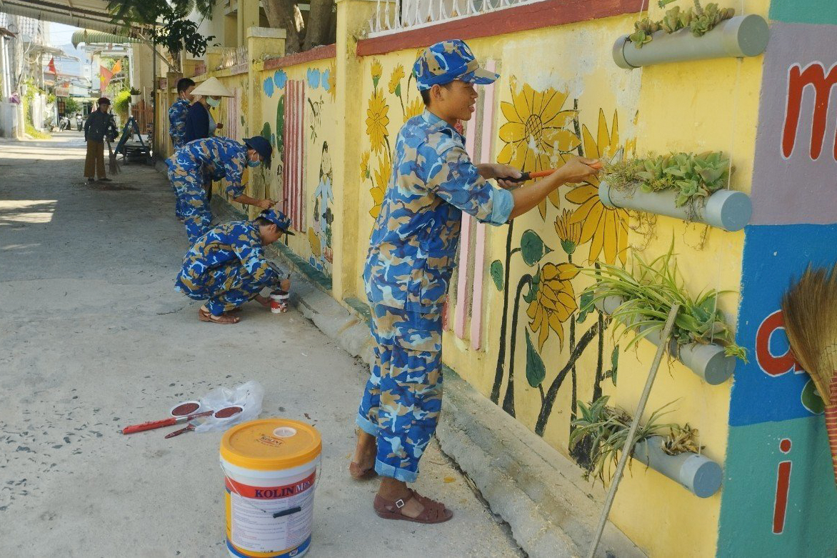 Trạm Radar 570 tổ chức hoạt động "Nâng bước em đến trường"