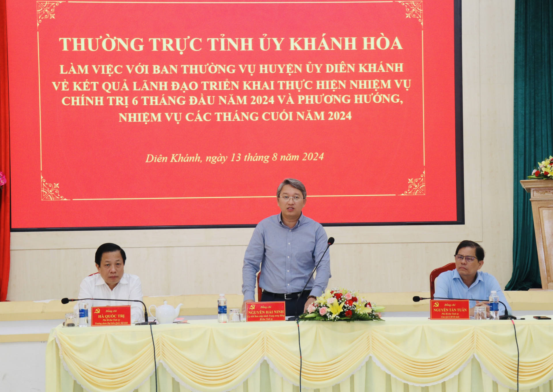 Bí thư Tỉnh ủy Nguyễn Hải Ninh phát biểu kết luận buổi làm việc.