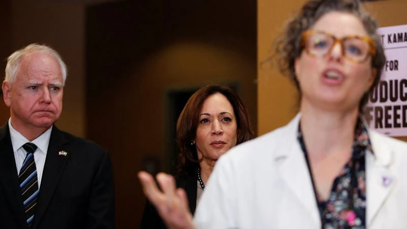 Bà Harris chọn Thống đốc bang Minnesota làm ứng cử viên Phó Tổng thống