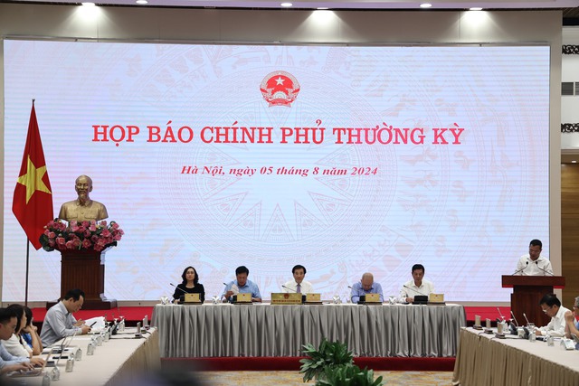 Buổi họp báo Chính phủ thường kỳ tháng 7/2024 diễn ra chiều 5/8 tại Hà Nội - Ảnh: VGP/Dương Tuấn