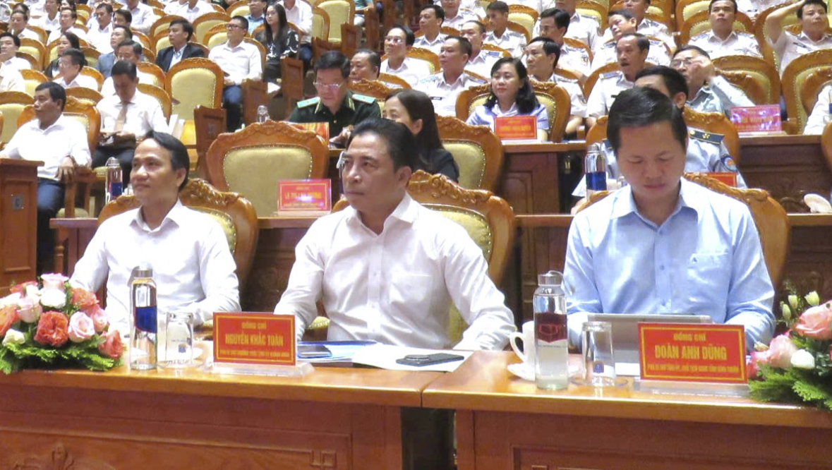 Phó Bí thư Thường trực Tỉnh ủy Khánh Hòa Nguyễn Khắc Toàn dự hội nghị.