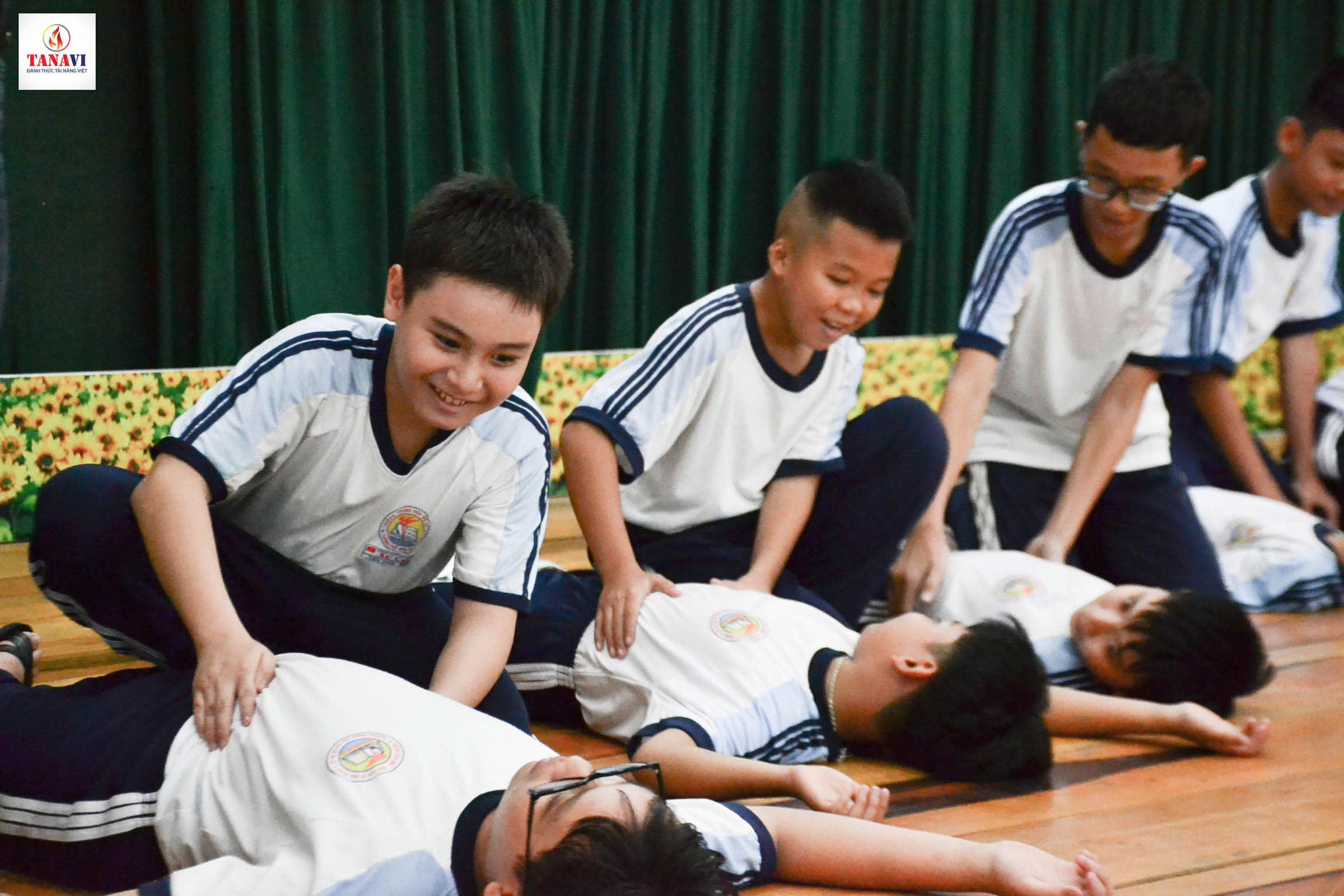 Trường THCS Âu Cơ tổ chức hoạt động tư vấn học đường