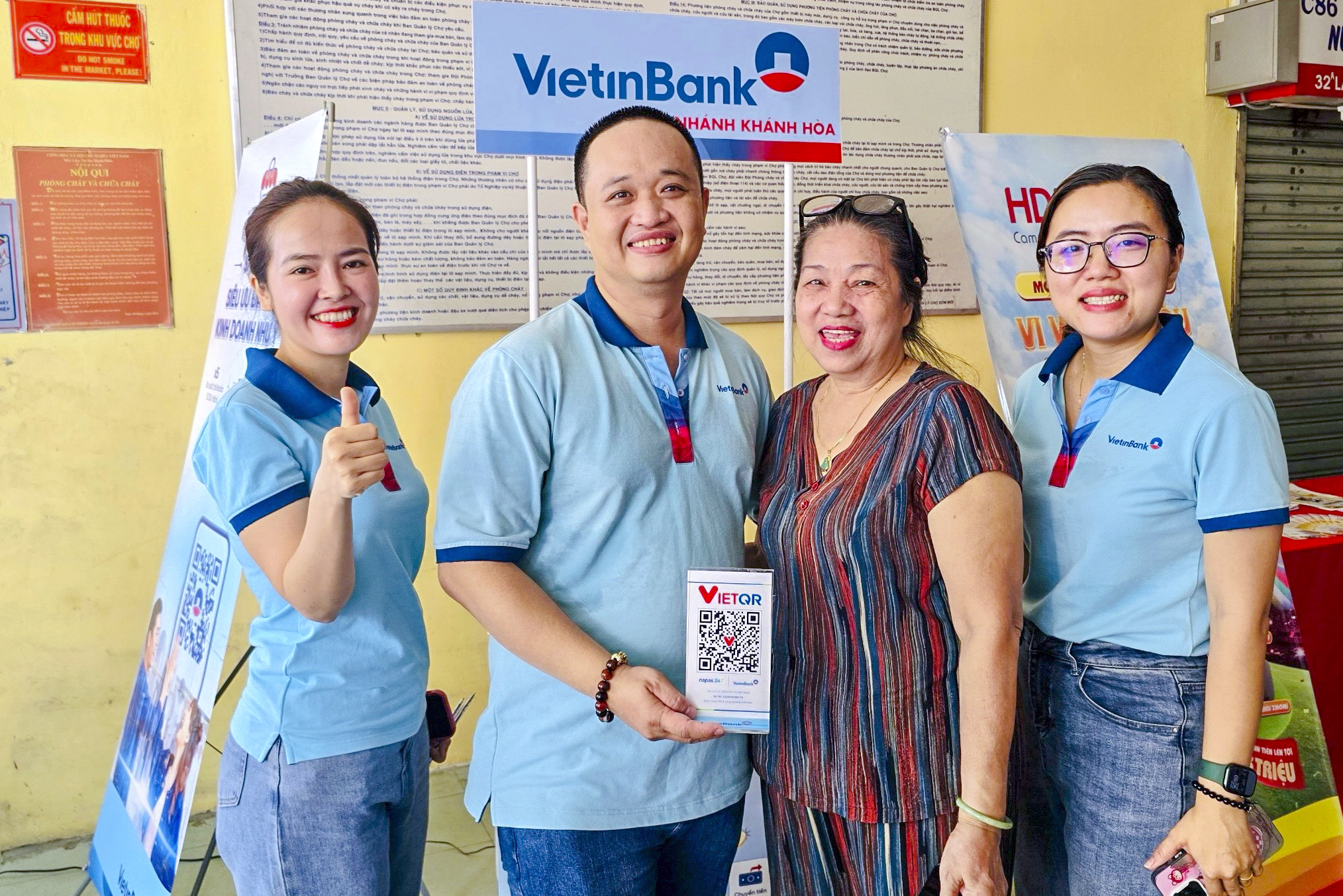 Thanh toán không dùng tiền mặt: Thay đổi từ nhận thức đến thói quen