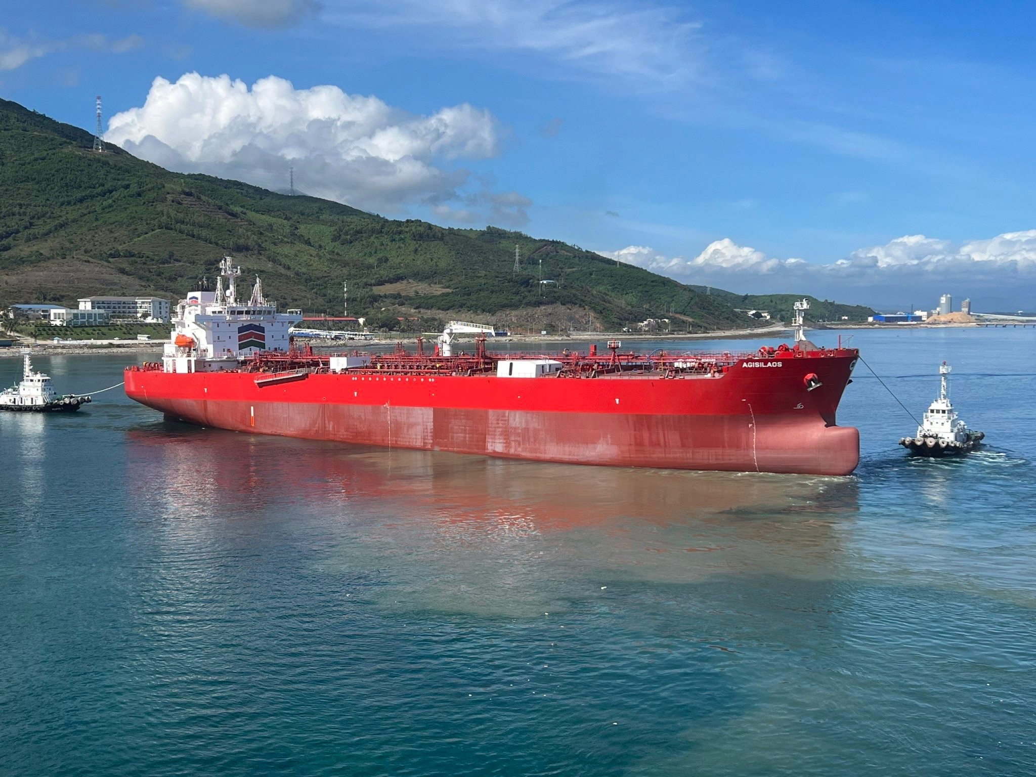 Để công nghiệp thành động lực tăng trưởng