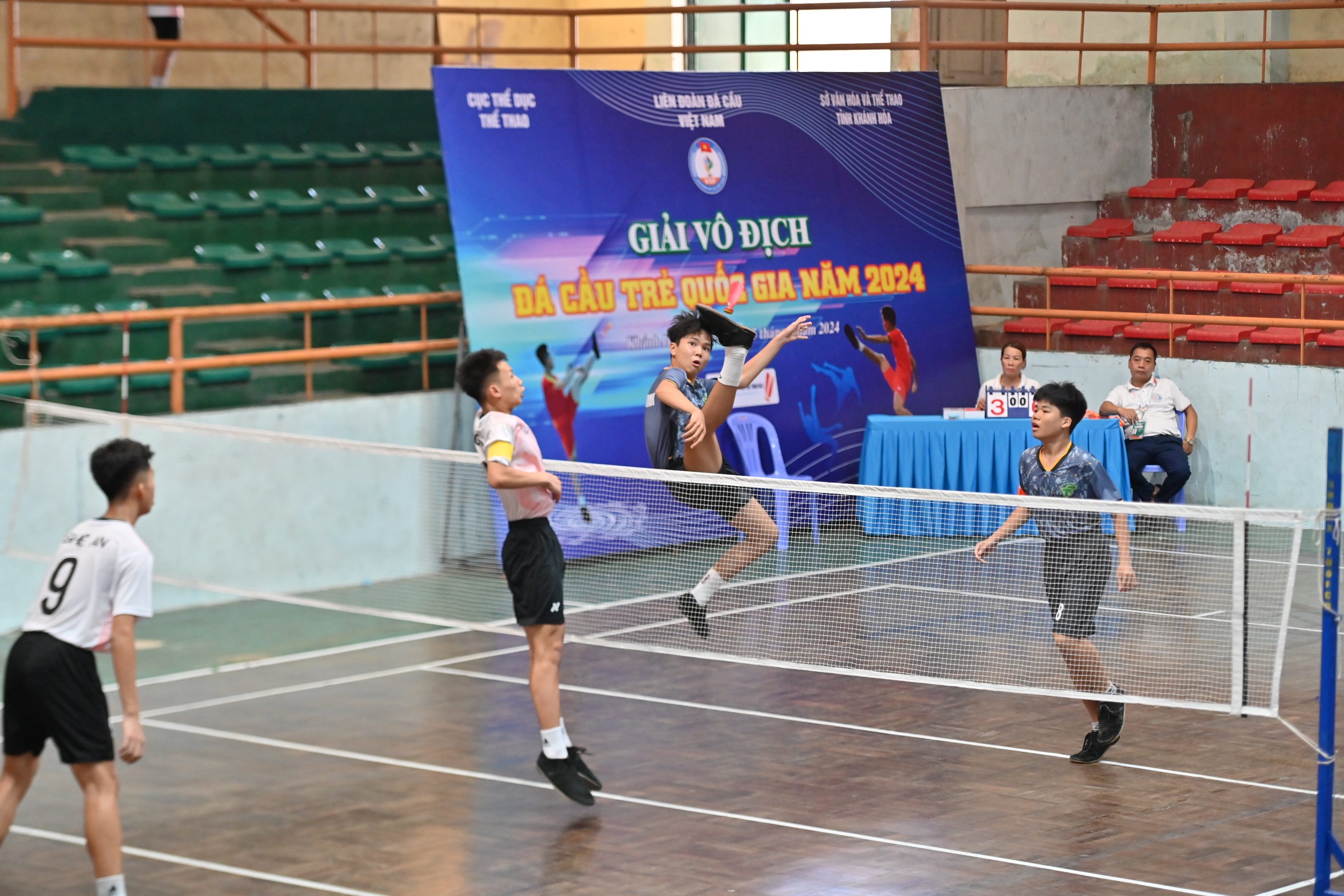 315 vận động viên tranh tài giải vô địch đá cầu trẻ quốc gia