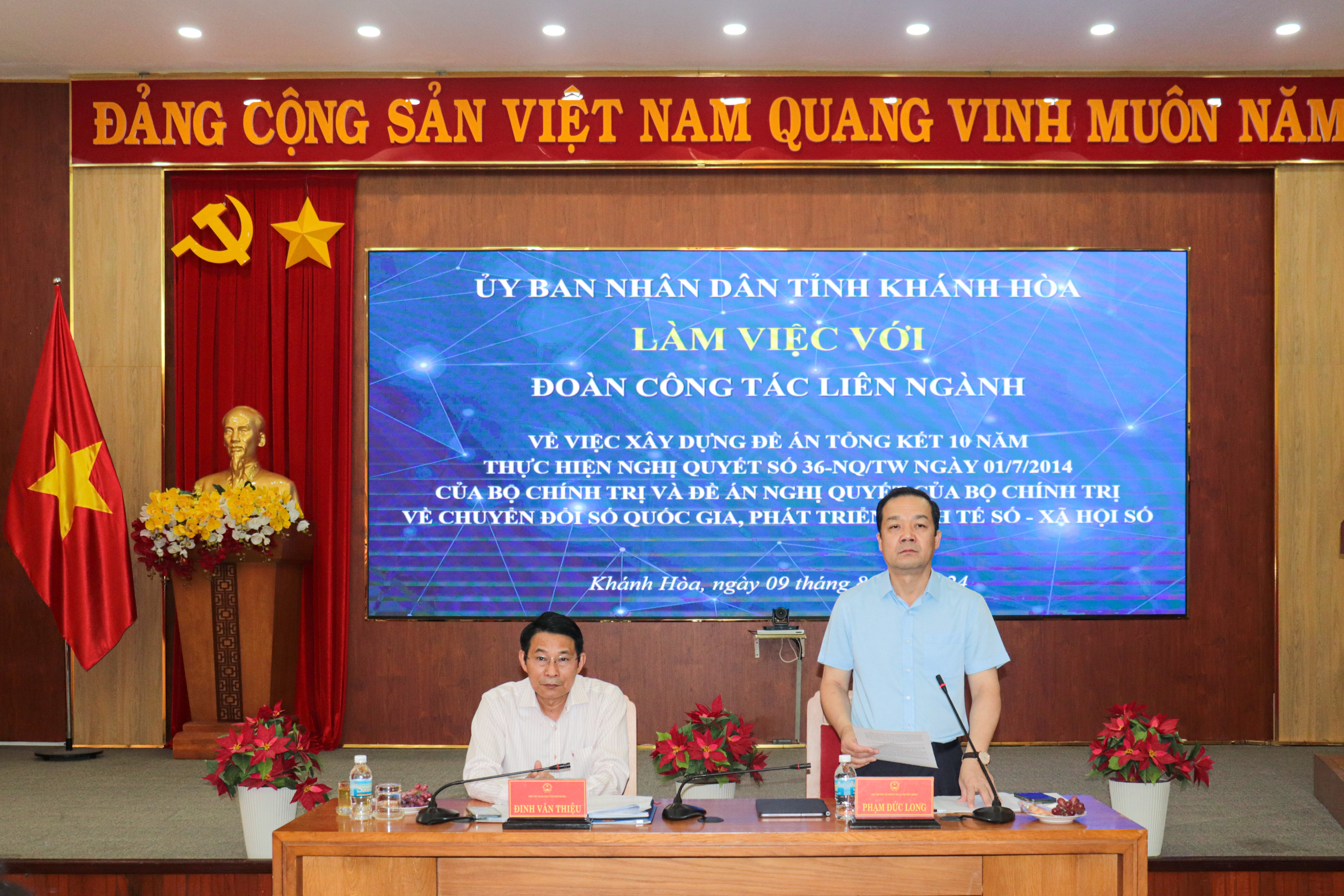 Lãnh đạo tỉnh Khánh Hòa làm việc với đoàn công tác liên ngành về 10 năm thực hiện Nghị quyết 36