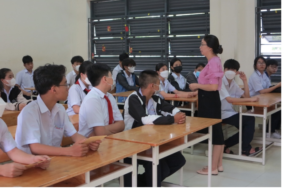 Cấm lợi dụng danh nghĩa Ban Đại diện cha mẹ học sinh để thu các khoản ngoài quy định